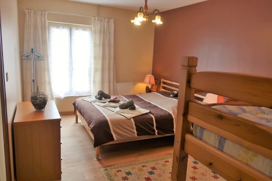 Gite de groupe avec piscine dans les Ardennes, La Charmille à Rubigny