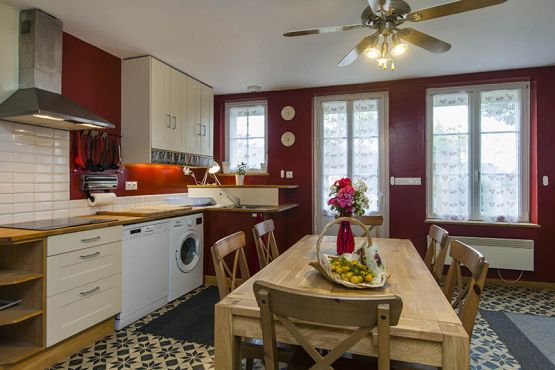 Gite de groupe avec cheminée dans les Ardennes, La Charmille à Rubigny