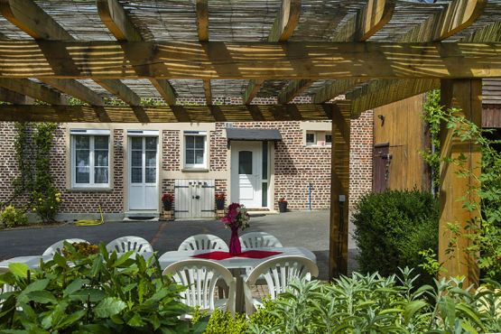 Gite de groupe avec cheminée dans les Ardennes, La Charmille à Rubigny