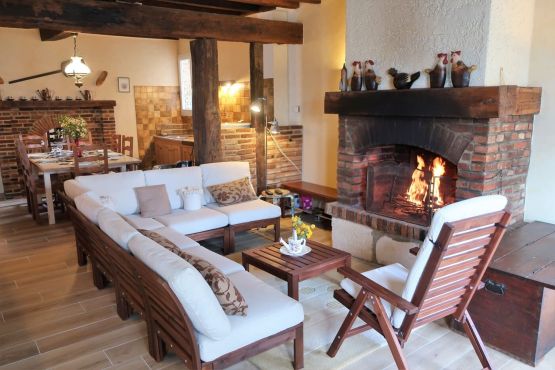 Gite de groupe avec piscine dans les Ardennes, La Charmille à Rubigny